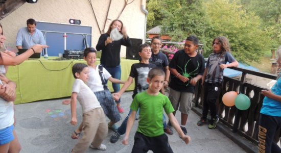 S'Cool Dance
