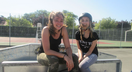 SKATE ROLLER ET TROTTINETTES