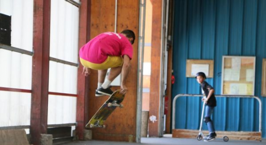 SKATE ROLLER ET TROTTINETTES